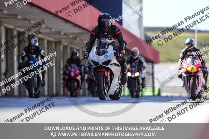 motorbikes;no limits;peter wileman photography;portimao;portugal;trackday digital images